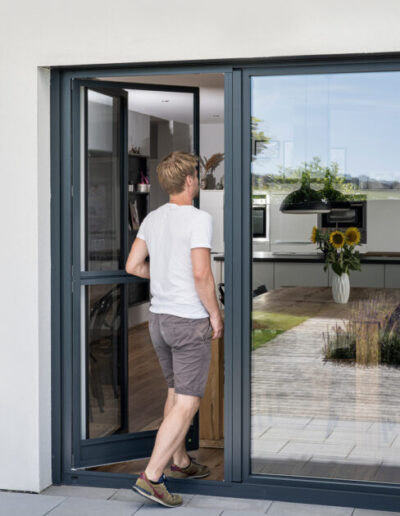 Fliegengitter Pendeltür